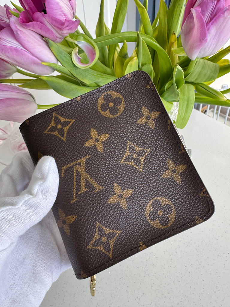 Louis Vuitton Compact Zip Wallet