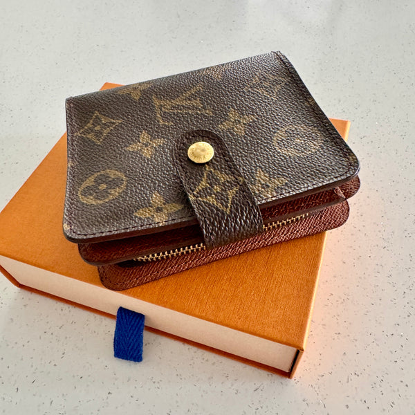Louis Vuitton Compact Zip Wallet – AceConsign.com