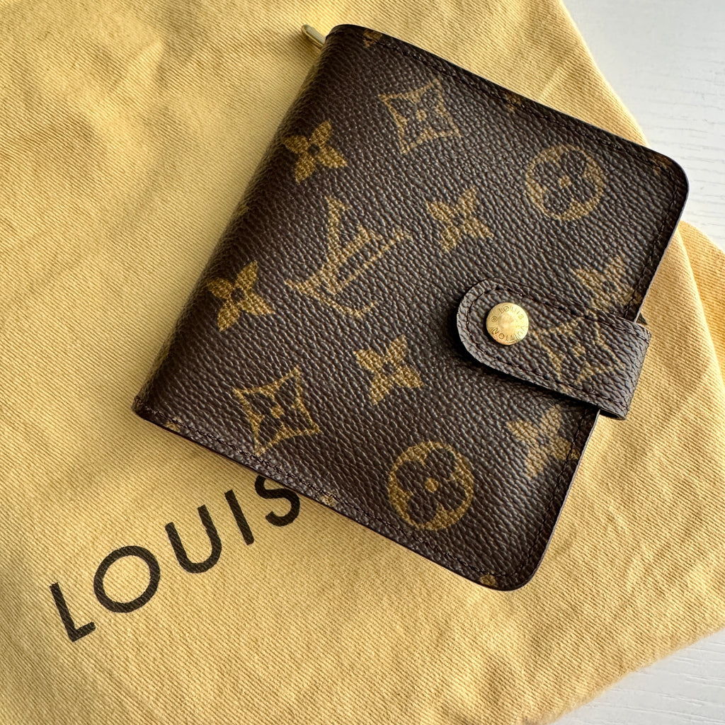 Louis Vuitton Compact Zip Wallet