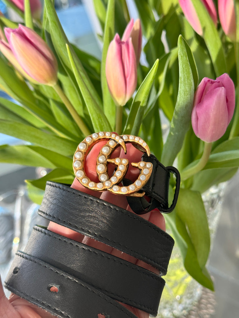 GUCCI LEATHER BELT WITH PEARL DOUBLE G BUCKLE