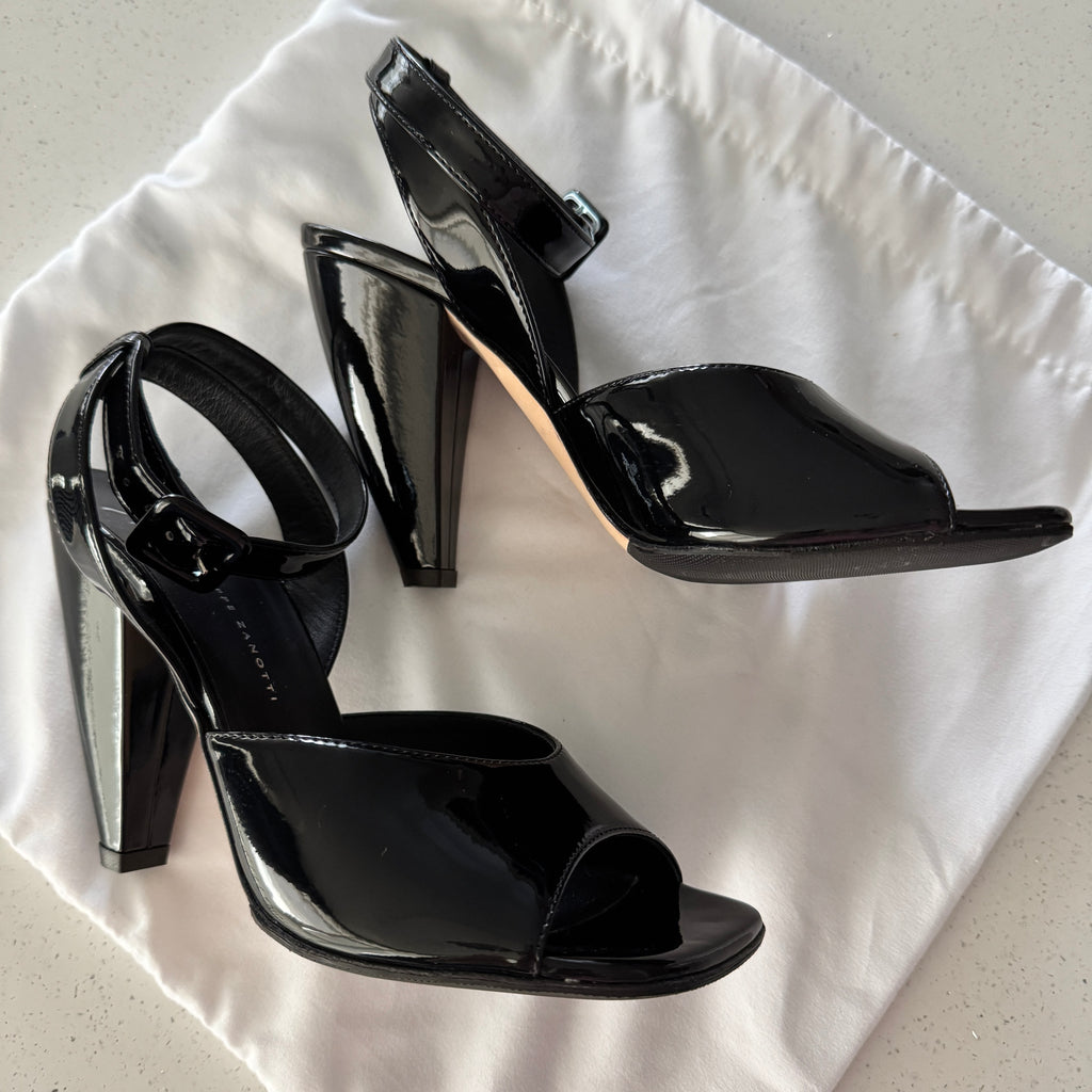 Giuseppe Zanotti Sandals, sz. 37.5