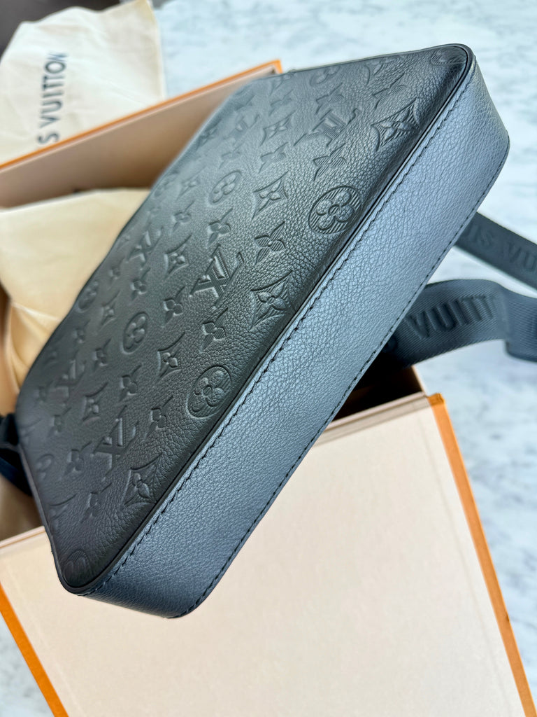LOUIS VUITTON Monogram Empreinte Leather Messenger Bag