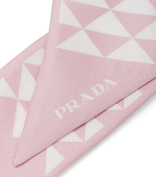 【送料&関税込】Prada Sand Silk Blend Scarf Prada Sand Silk Blend Scarf | Neutrals | FARFETCH JO