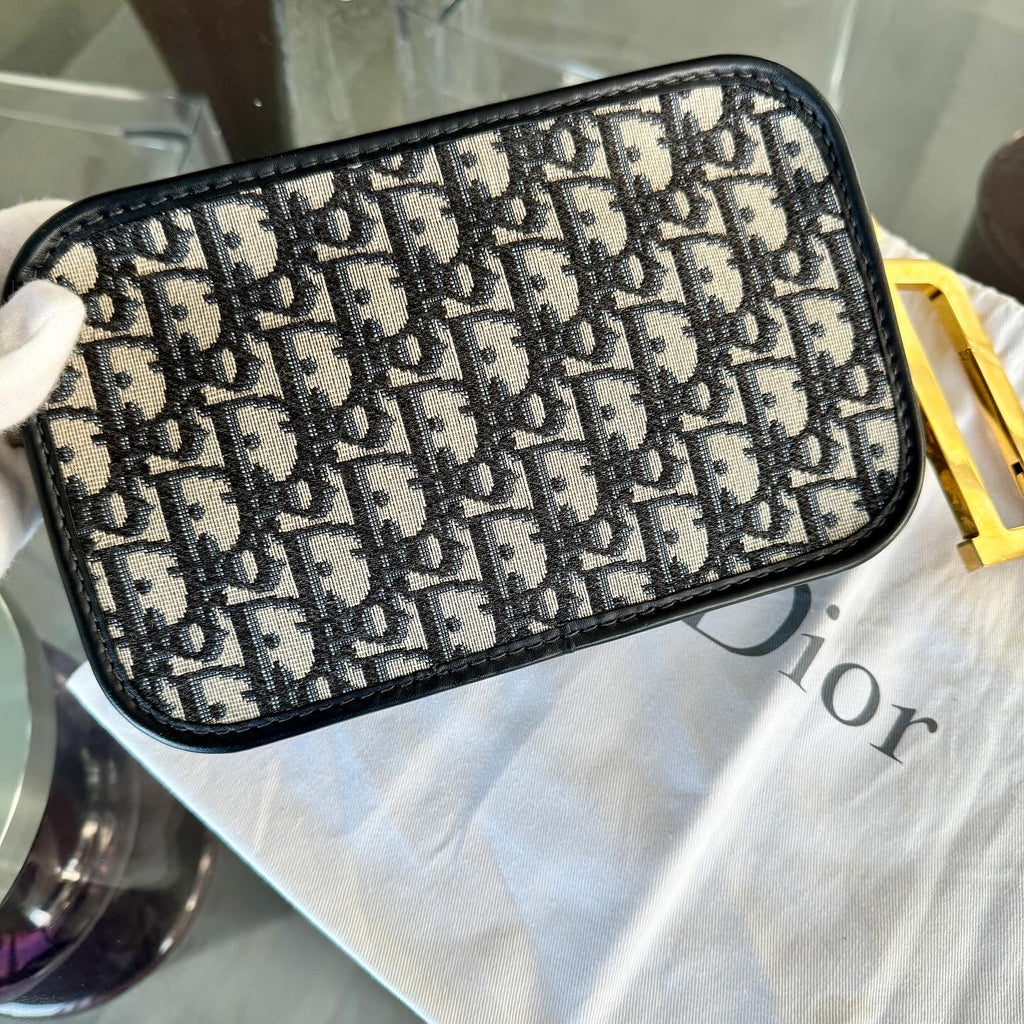 Dior Oblique Diorquake Clutch