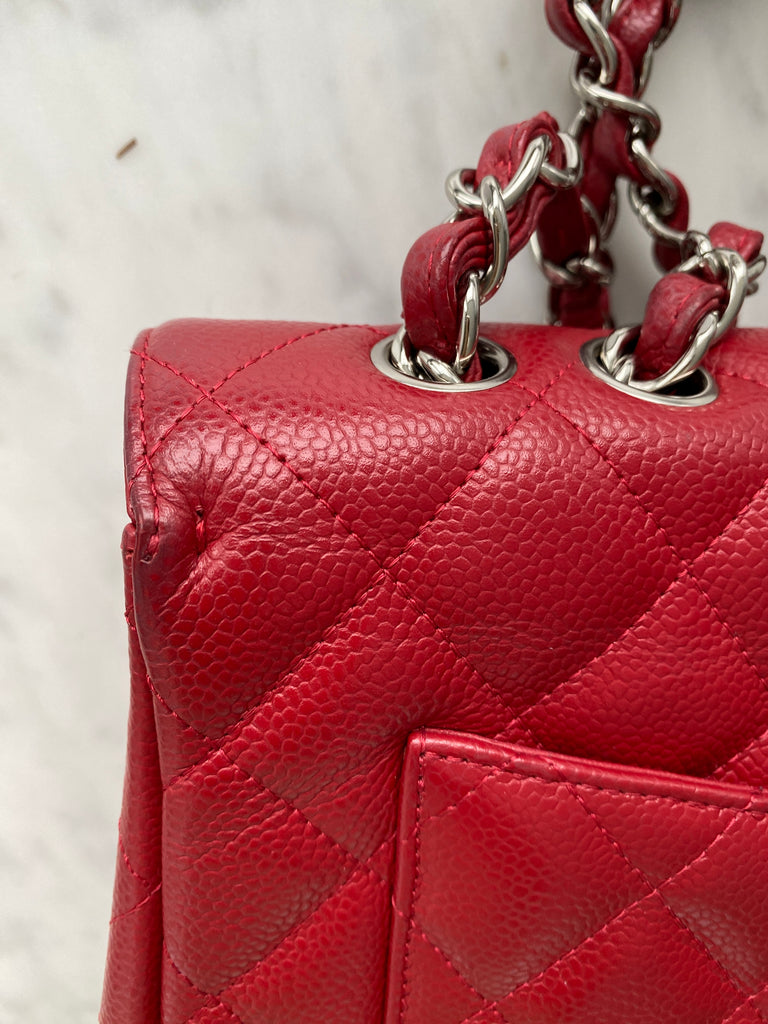 CHANEL Classic Single-Flap Bag