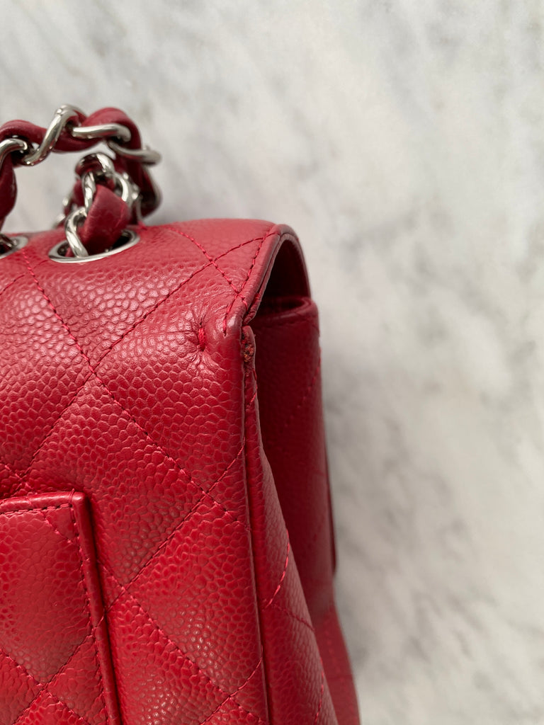 CHANEL Classic Single-Flap Bag