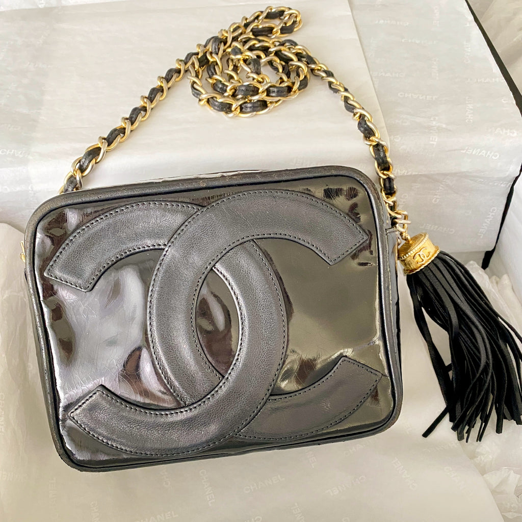 CHANEL 1980’s VINTAGE Camera Case Bag