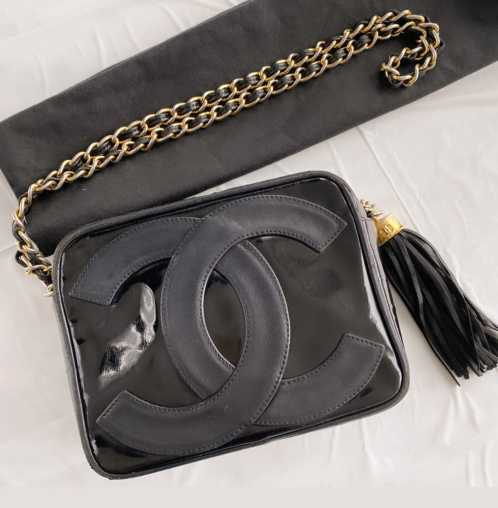 CHANEL 1980’s VINTAGE Camera Case Bag
