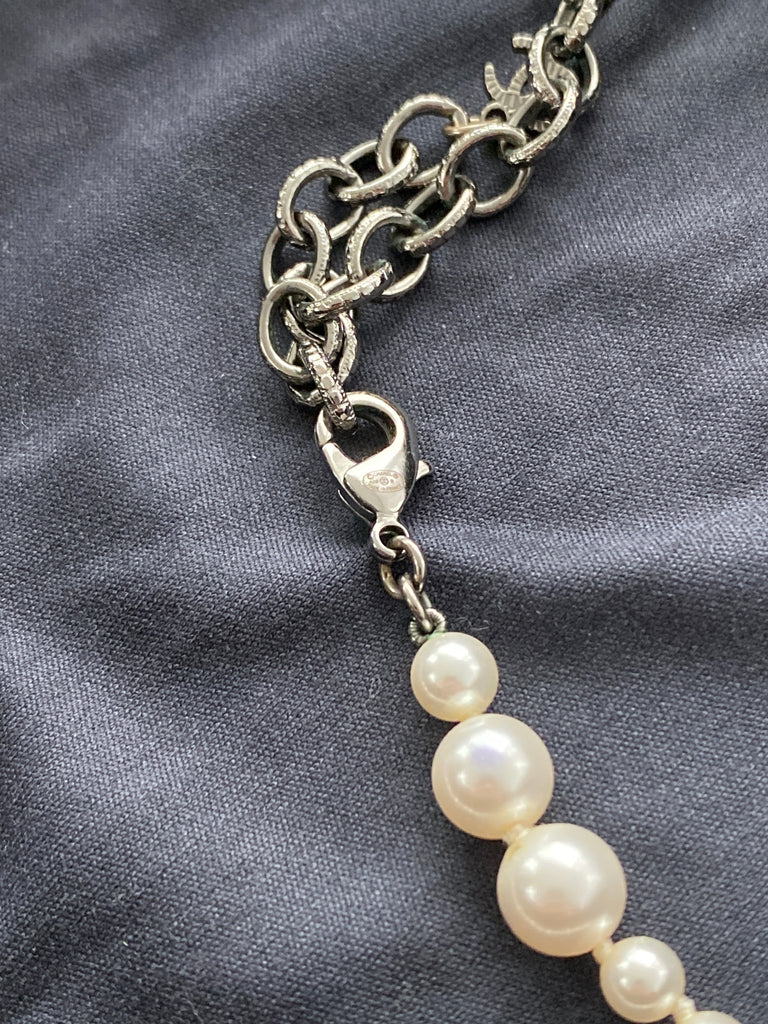 CHANEL CC crystal-embellished faux-pearl necklace