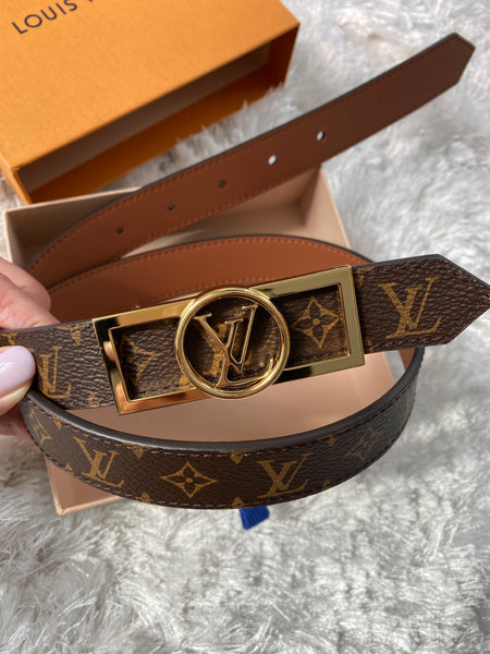 Louis Vuitton Dauphine 25Mm Reversible Belt Color: Monogram & Black Size:  80 Condition: 10 Comes with: dust bag, box Lafayette Price:…