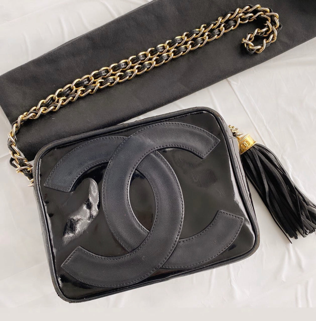 CHANEL 1980’s VINTAGE Camera Case Bag