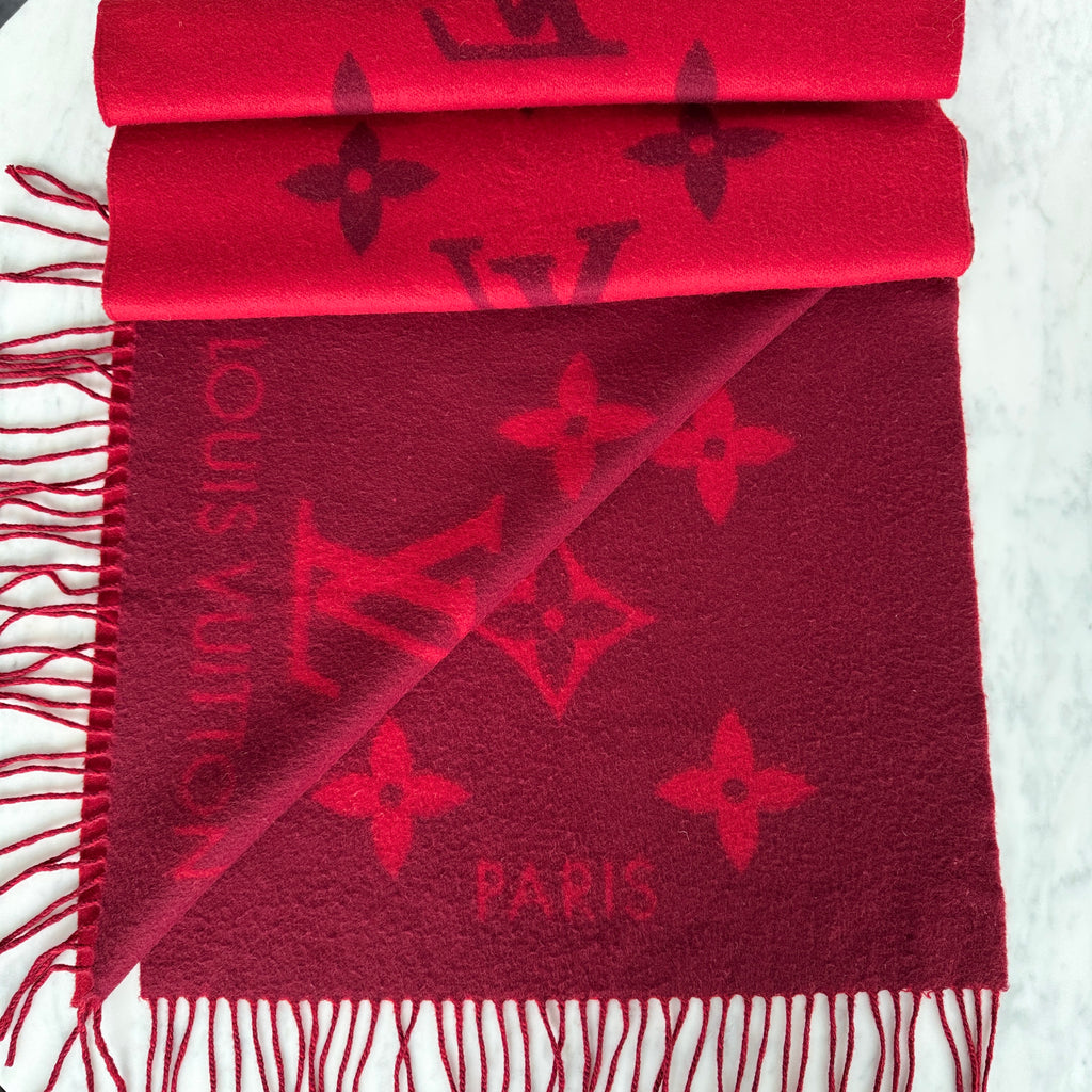 Louis Vuitton Reykjavik Scarf