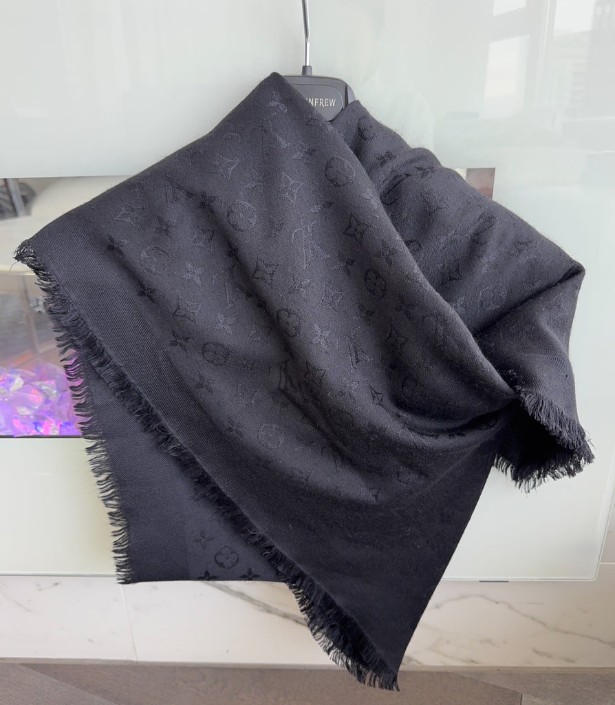 Louis Vuitton Classic Monogram Shawl