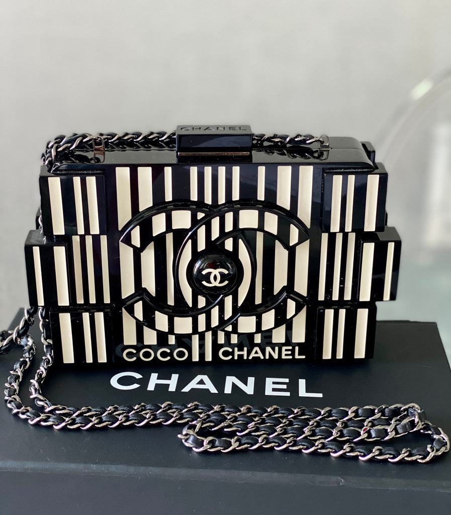 CHANEL 2014 Barcode Brick Lego Boy Shoulder Bag