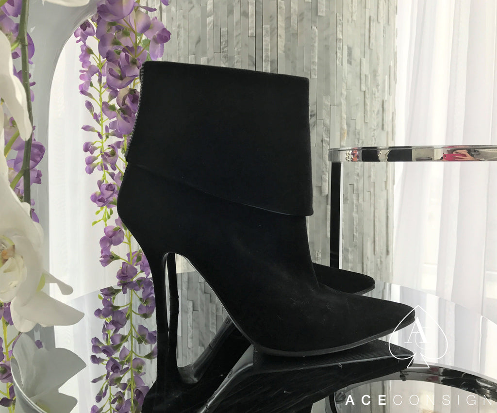 Christian Dior Black Suede Ankle Boots With Blue Underlining