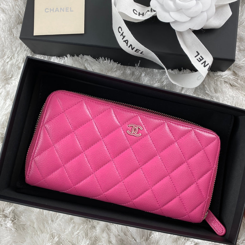 CHANEL Classic Long Zipped Wallet