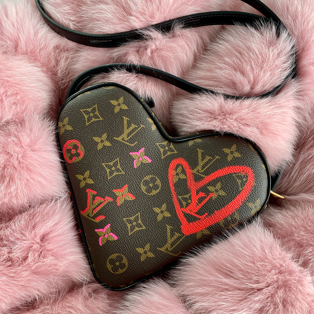 LOUIS VUITTON Fall In Love Sac Coeur