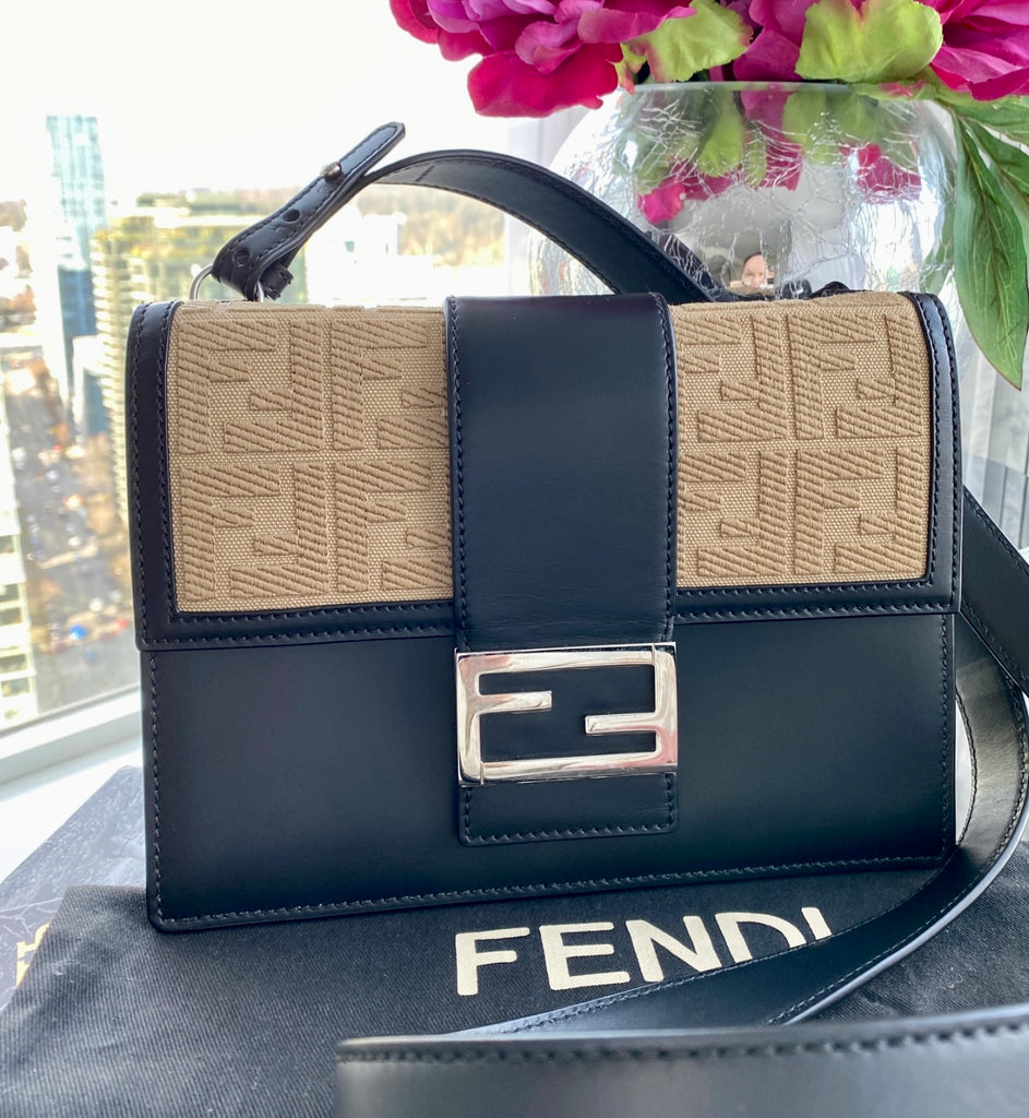 FENDI Flat Baguette bag in medium size