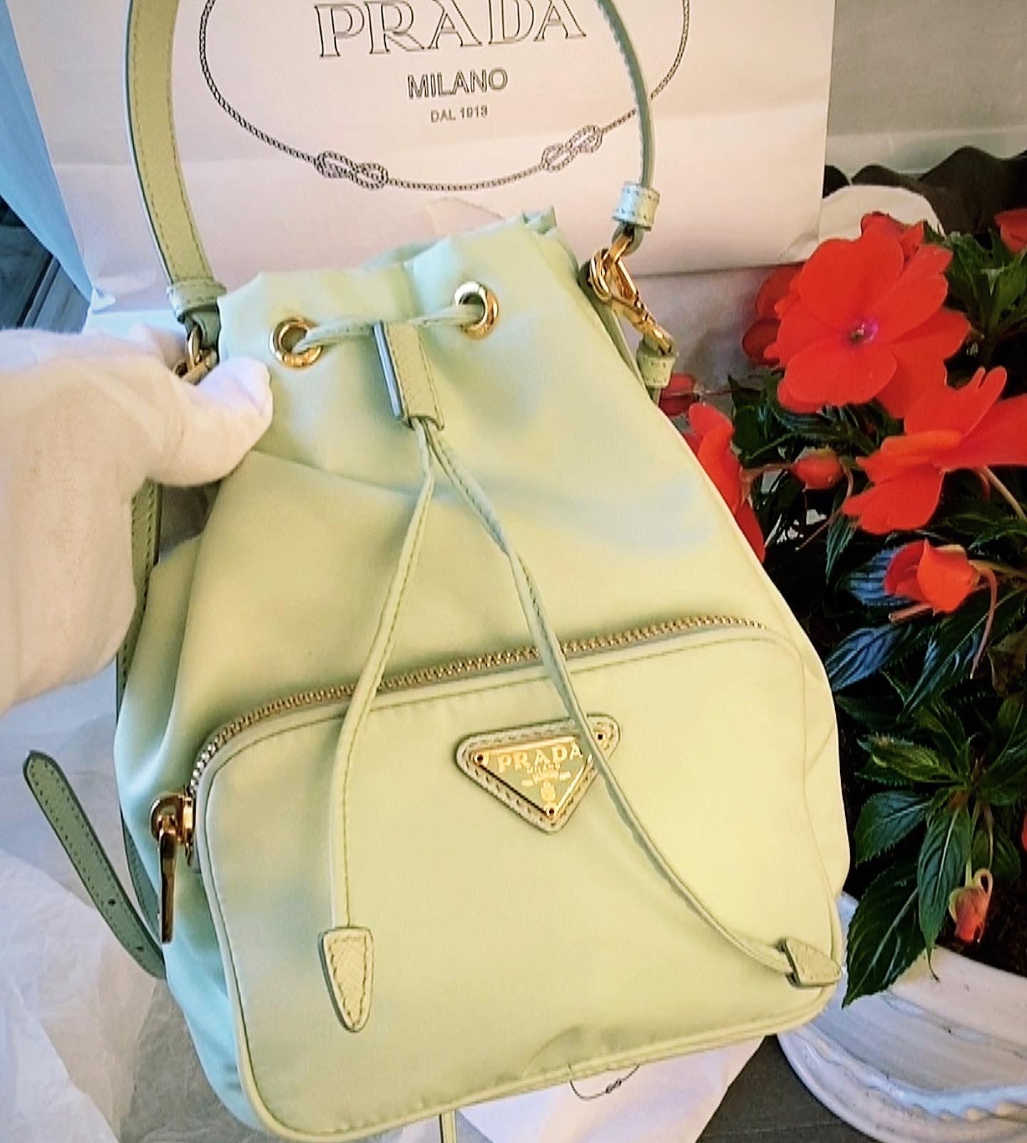 ★PRADA★Duet Re-Nylon Shoulder Bag★Black Gold 프라다 듀엣 리나일론 숄더백 블랙 골드 | Prada | KREAM