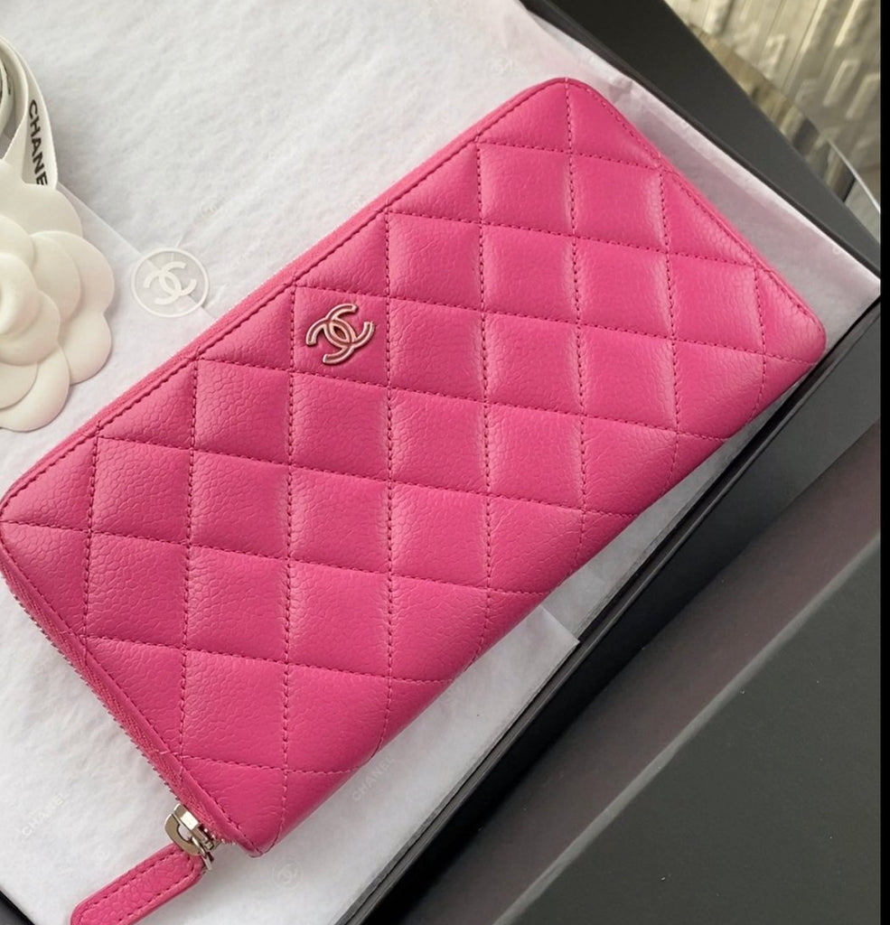 CHANEL Classic Long Zipped Wallet