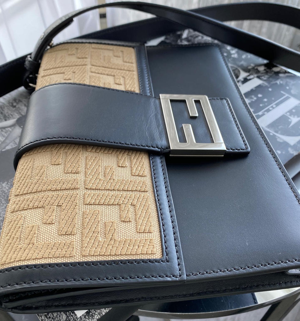 FENDI Flat Baguette bag in medium size