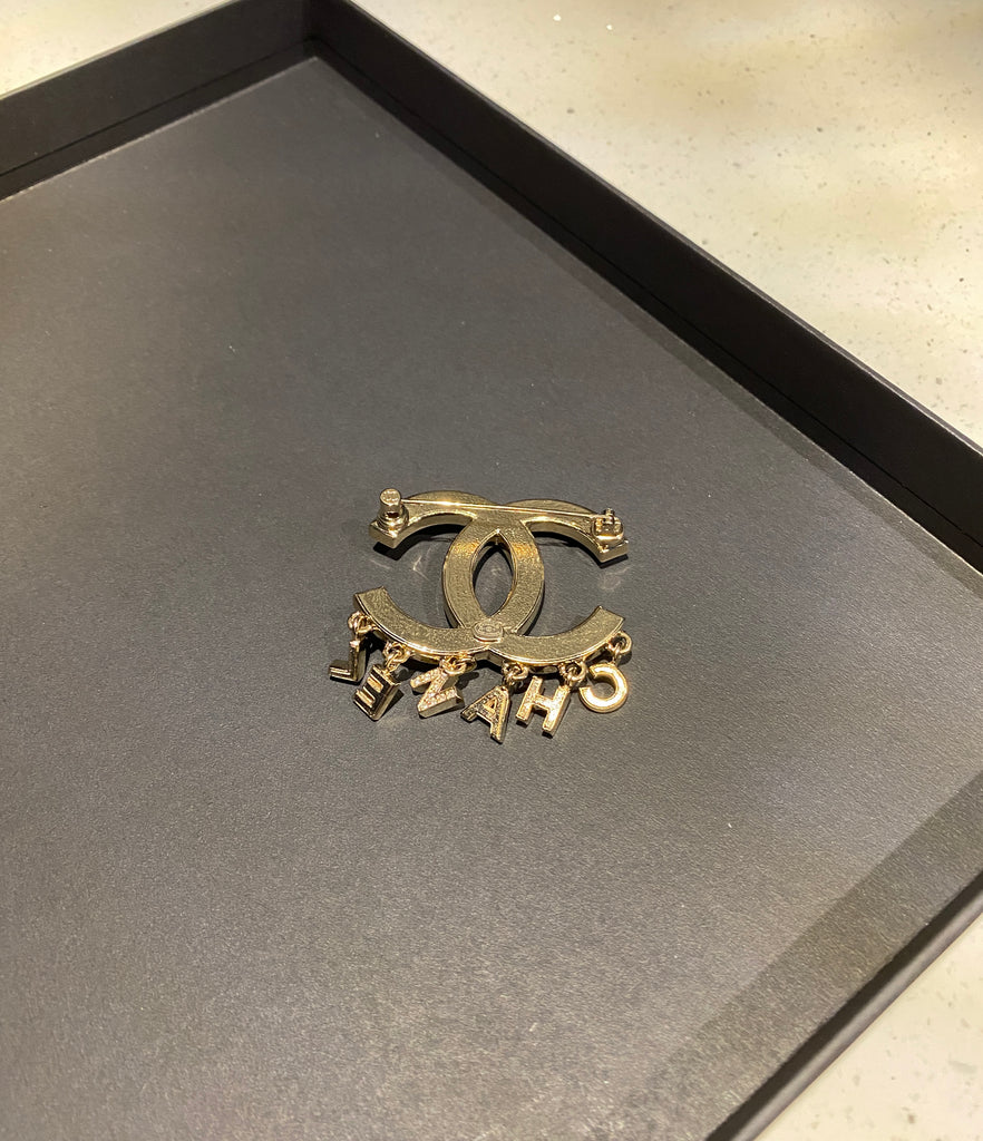 CHANEL brooch