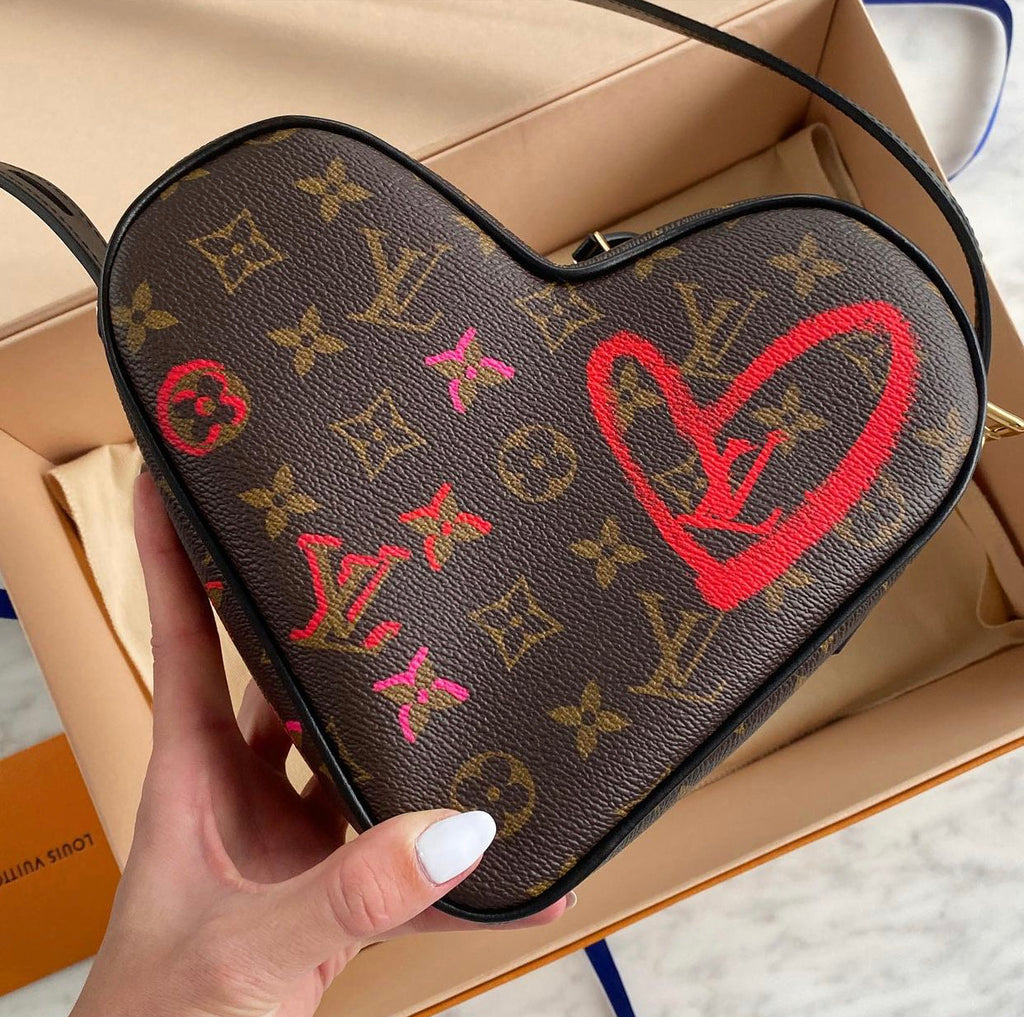 LOUIS VUITTON Fall In Love Sac Coeur