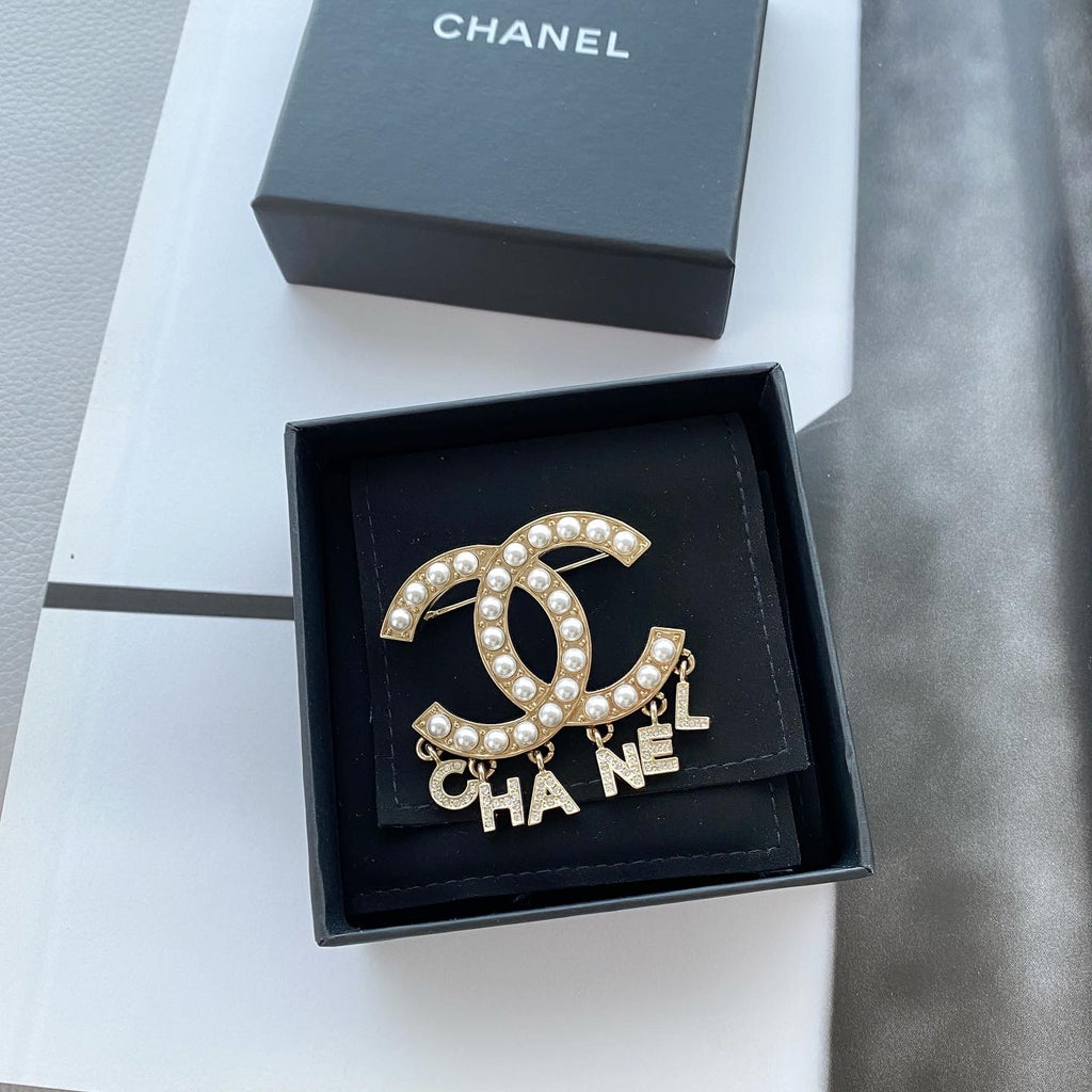 CHANEL brooch